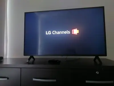 Televisor Smart TV 43 pulgadas nanocell - miniatura 3