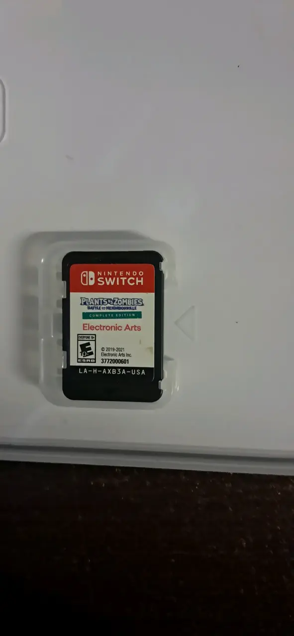Juego Nintendo Switch Plants vs Zombies - 2