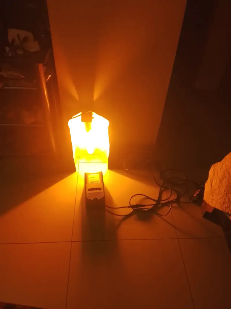 Lámpara decorativa de luz cálida - 1