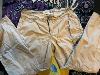 Pantalones cargo beige converse - miniatura 4