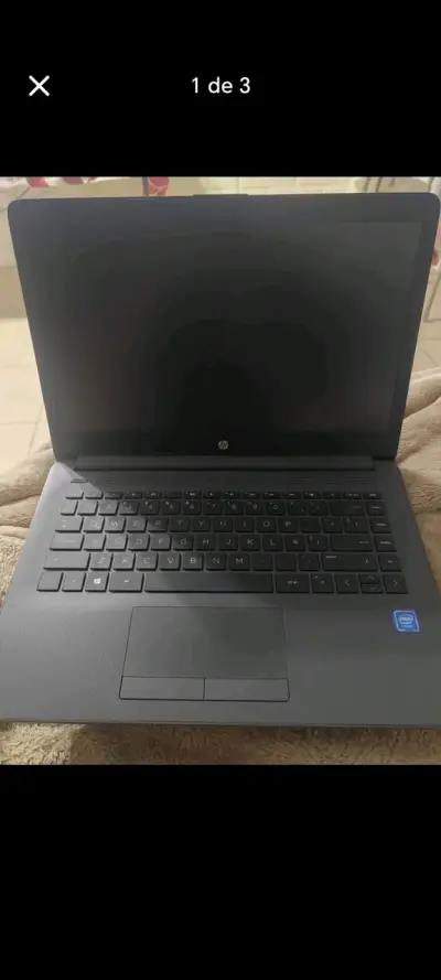 Laptop HP color negro - miniatura 2