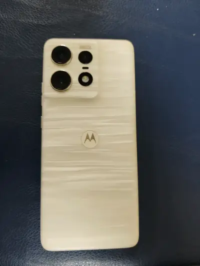 Motorola edge 50 pro 512gb - miniatura 3