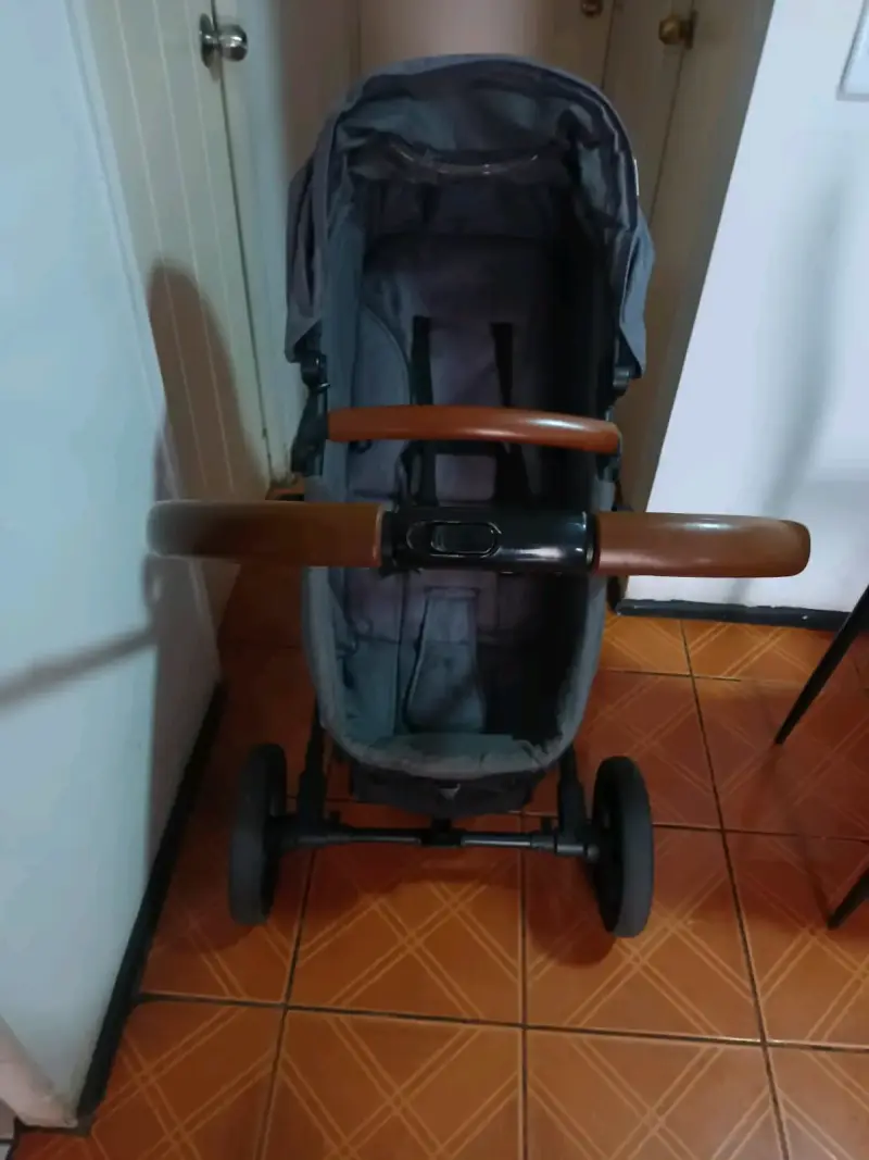 Coche de bebé gris oscuro - 4