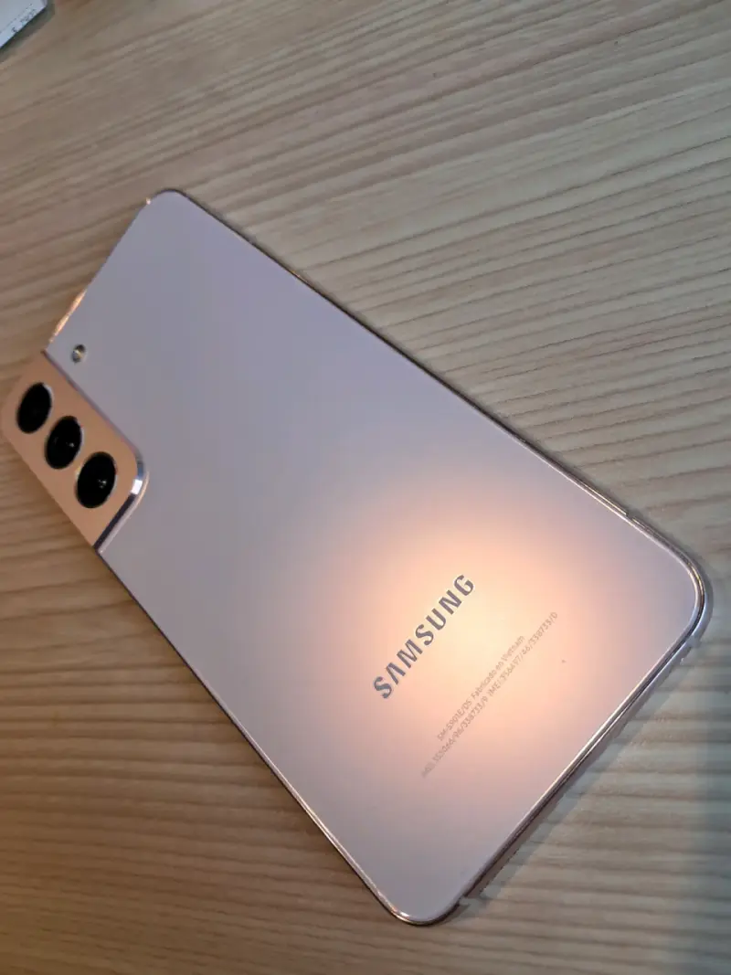 Smartphone Samsung S22 IMPECABLE - 1
