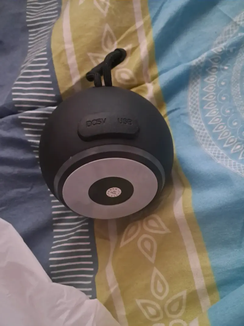 Parlante Bluetooth inalámbrico - 2