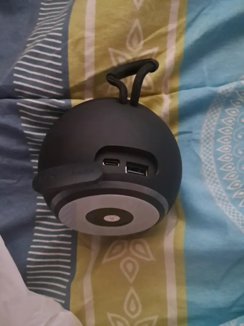 Parlante Bluetooth inalámbrico - 3