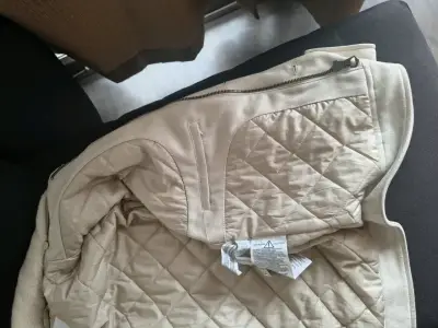 Chaqueta beige con forro Zara talla S - miniatura 4
