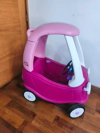 Auto de juguete Little Tikes rosa - miniatura 2