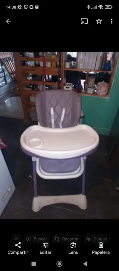 Silla alta para bebé - miniatura 1