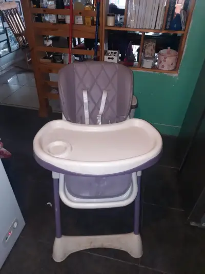 Silla alta para bebé - miniatura 5