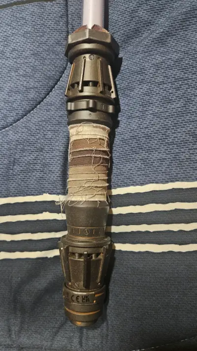 Sable de luz coleccionable - miniatura 2