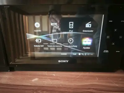 Sistema de sonido Sony con parlantes - miniatura 3
