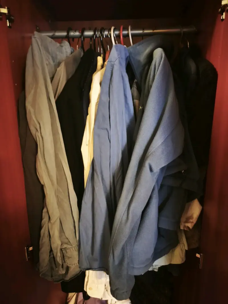 Closet de madera grande - 3