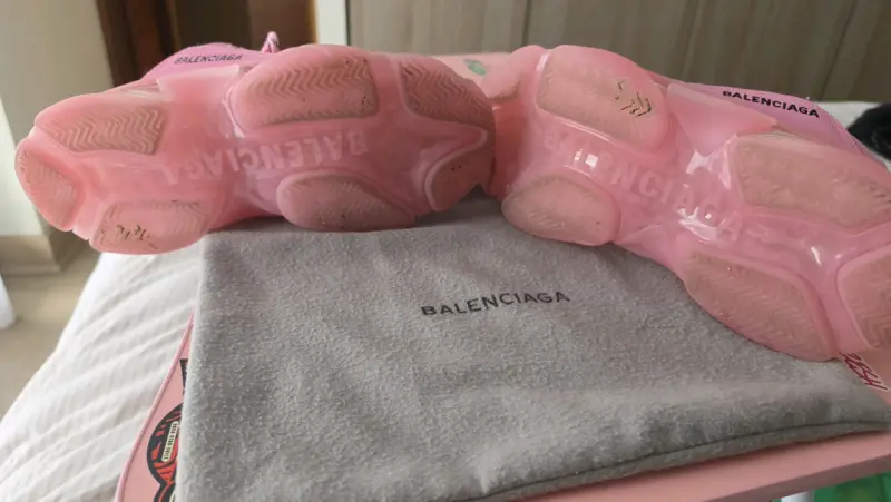 Zapatillas rosas deportivas - 3