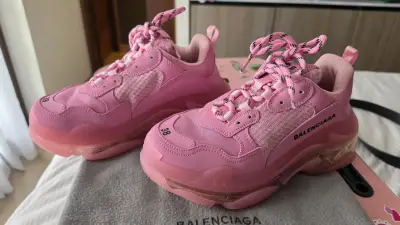 Zapatillas rosas deportivas - miniatura 4