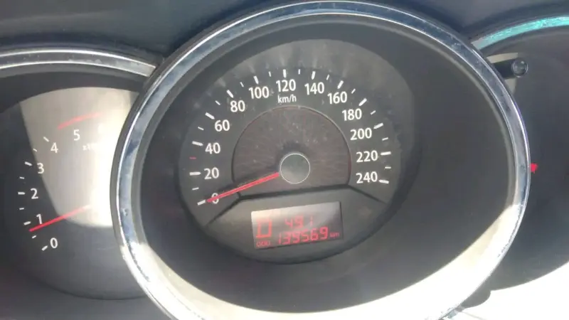Kia Sorento 2010 - 6