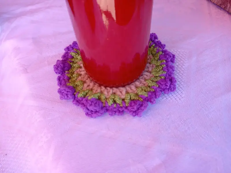 Posavasos tejido a crochet lila - 1