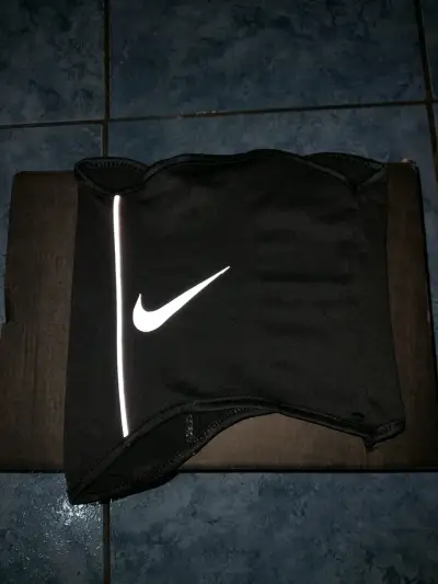 Guantes negros Nike nuevos - miniatura 3