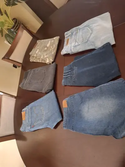Lote de jeans varios colores - miniatura 1