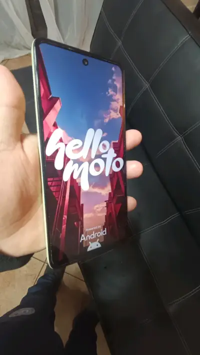 Smartphone Motorola en buen estado - miniatura 2