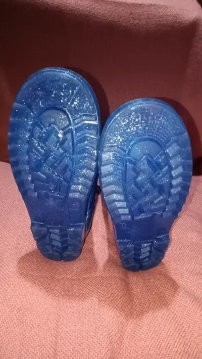 Botas de lluvia Frozen para niñas - miniatura 2