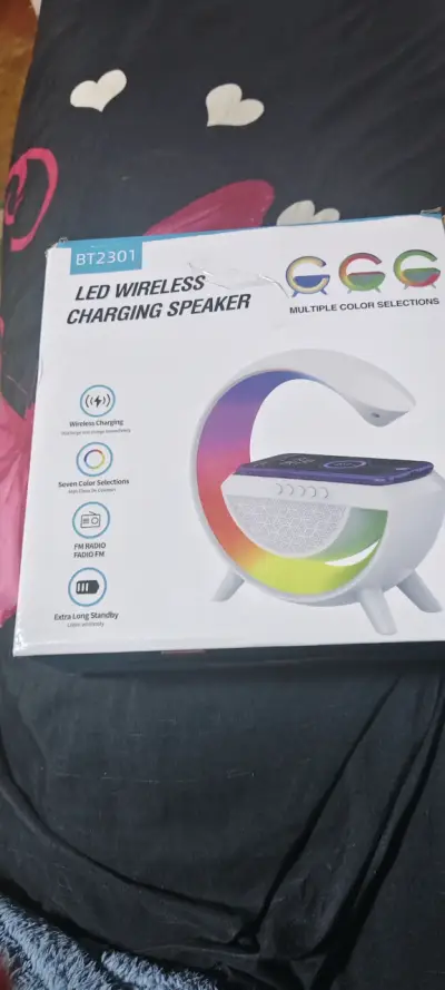 Altavoz inalámbrico LED blanco - miniatura 3