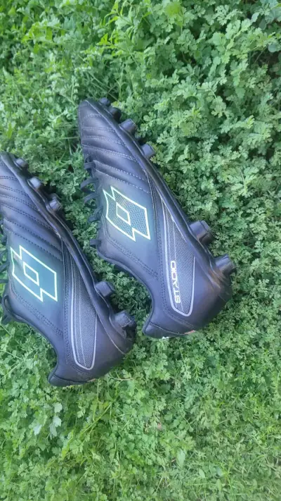 Zapatillas de fútbol Talla 39 - miniatura 1