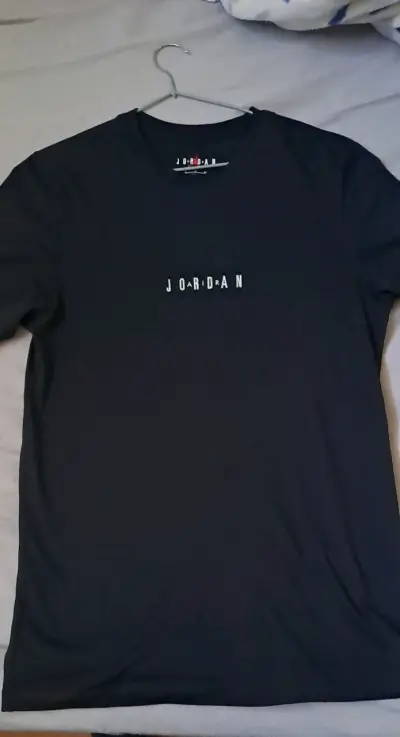 Polera negra Jordan original - miniatura 2