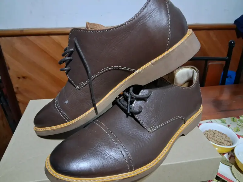 Zapatos de cuero marrón Clarks - 2