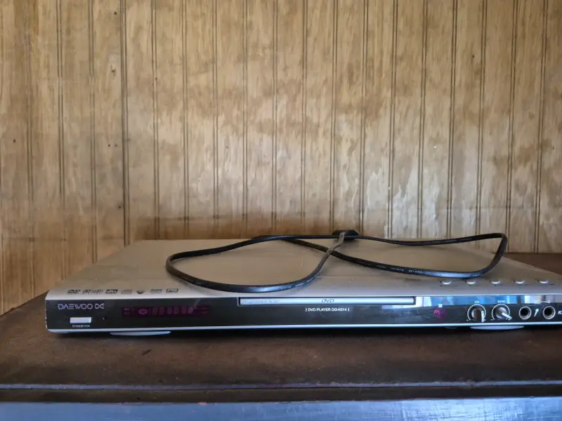 Reproductor de DVD Daewoo equipo de música y radio - 1