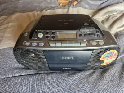 Reproductor de DVD Daewoo equipo de música y radio - miniatura 2
