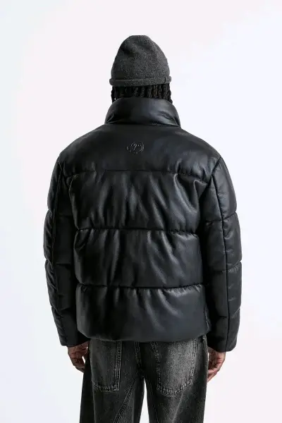 Chaqueta acolchada negra cuero - miniatura 3
