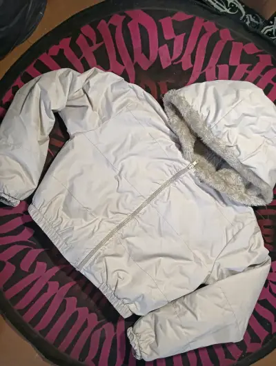 Chaqueta acolchada corta - miniatura 1