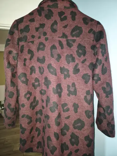 Abrigo estampado leopardo mujer - miniatura 3