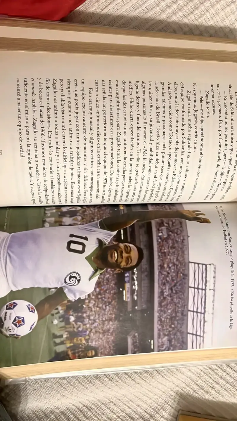 Libro 'Pelé: Porque el fútbol importa' - 3