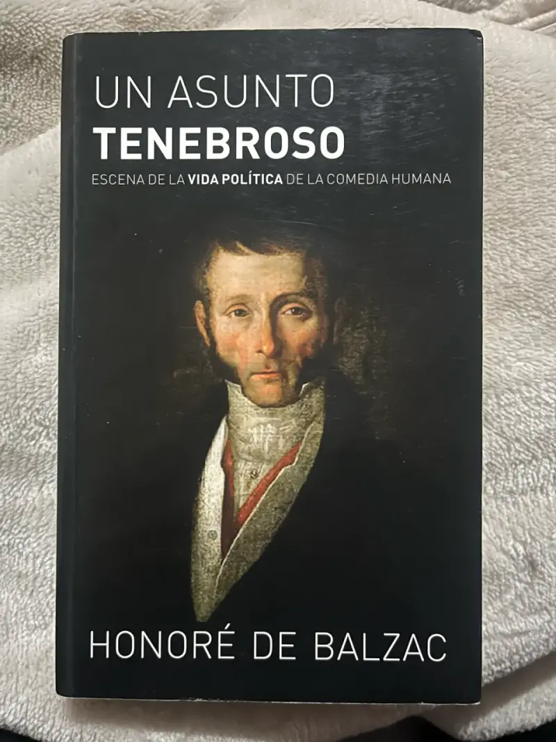 Libro Un Asunto Tenebroso - 1