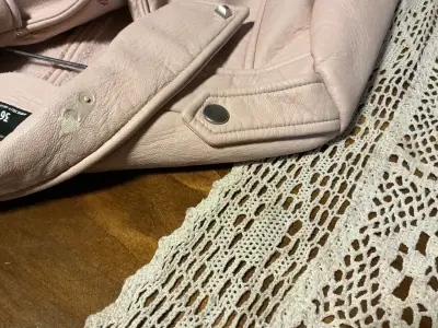 Chaqueta de cuero beige - miniatura 4