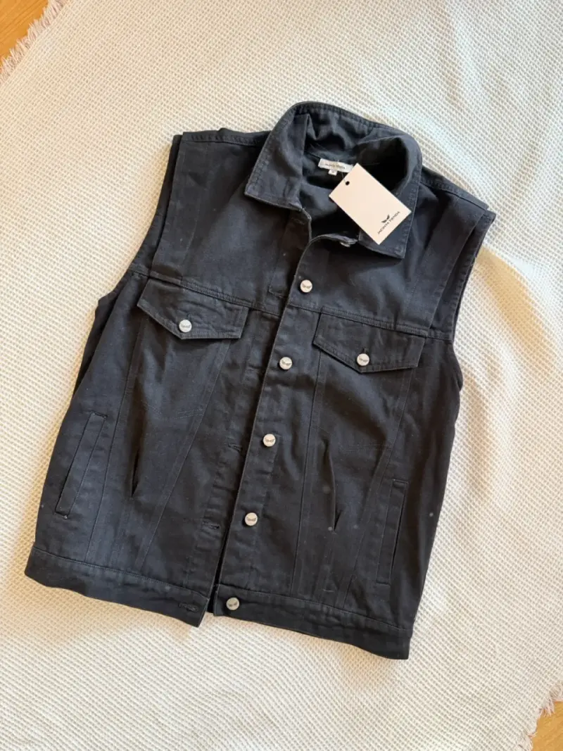 Jacinta tienda negro sin mangas M/L
