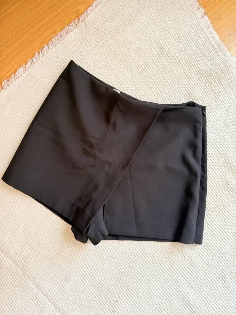 Falda short Zara elegante L - 1