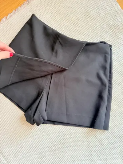 Falda short Zara elegante L - miniatura 2