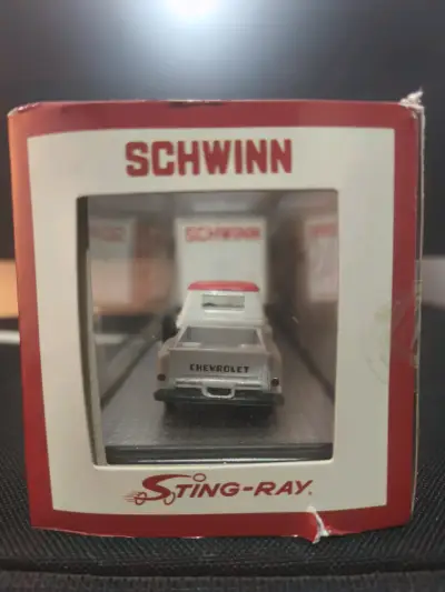 Camión Schwinn Sting-Ray en caja - miniatura 3