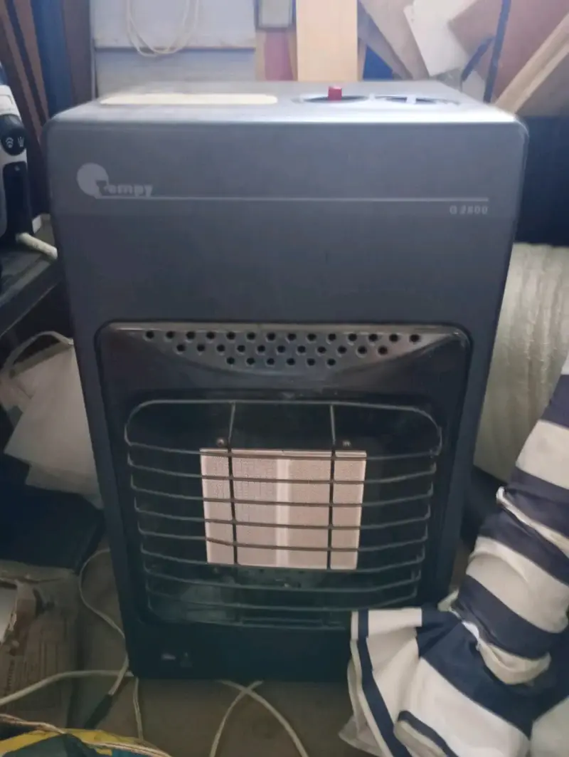 Calefactor a gas Tempy G2800