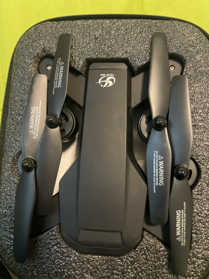 Dron portátil con control remoto - 2