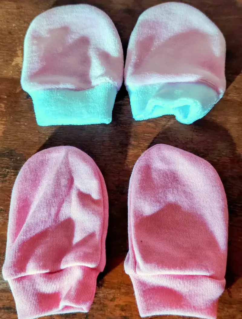 Mitones para bebé rosados - 1