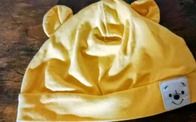 Gorro de bebé rosado - miniatura 4