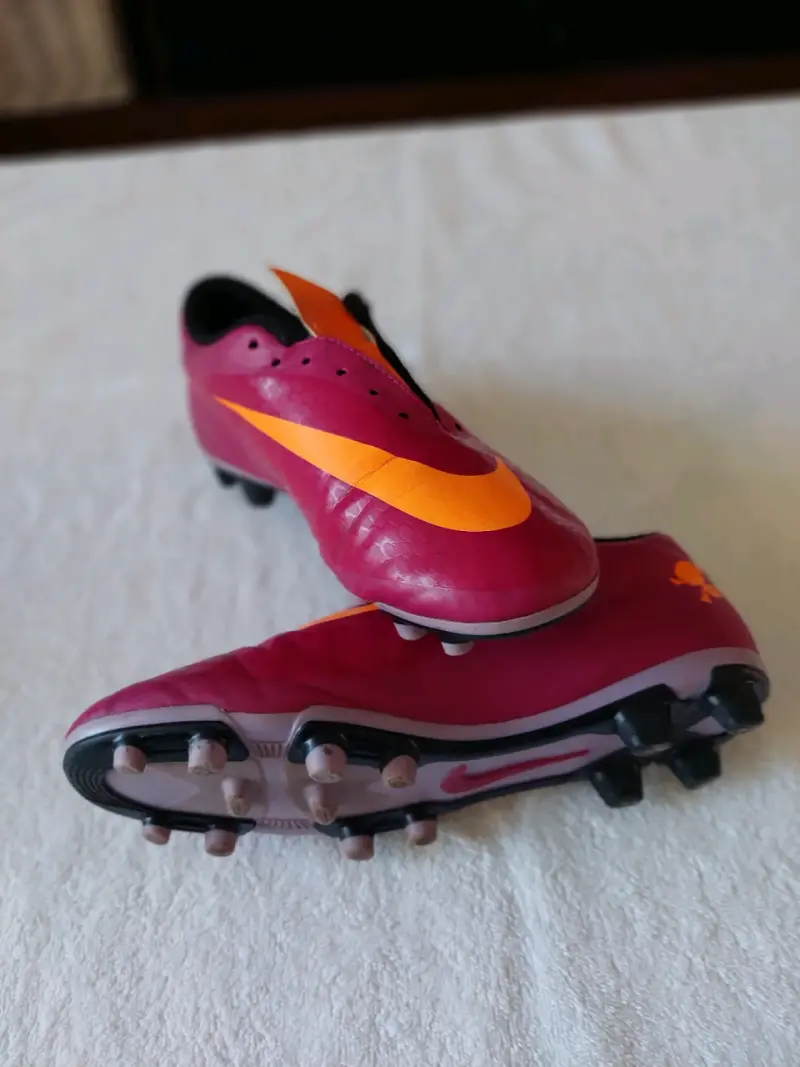 Botines de fútbol damas rojos y naranjas - 6