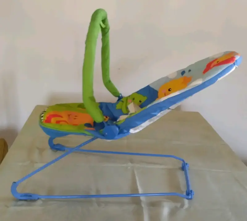 Silla mecedora infantil Fisher price. - 2