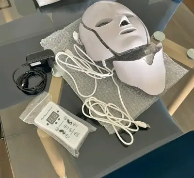 Máscara LED facial con control - miniatura 1