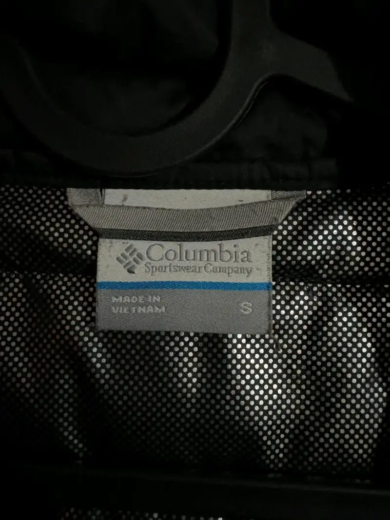 Chaqueta Columbia negra - 4