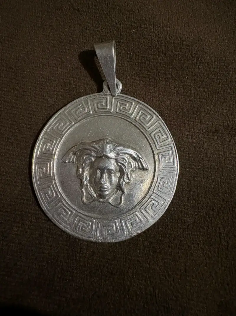 Colgante de plata Medusa - 1